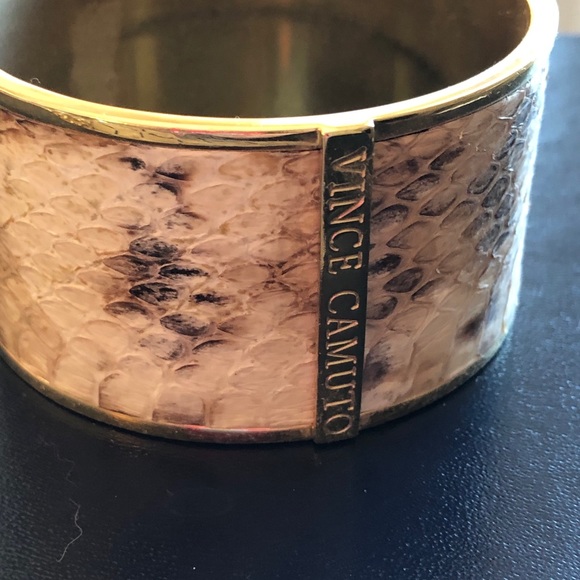 Vince Camuto bangle - Picture 3 of 4